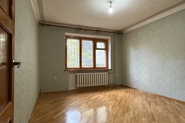 4-х комн. квартира в центре