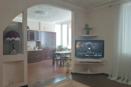 Продается 2 комнатная квартира